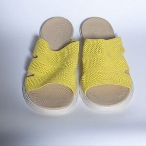 ☀️ Easy Spirit Yellow Knit Slide Sandals | Women’s Size 8 | New